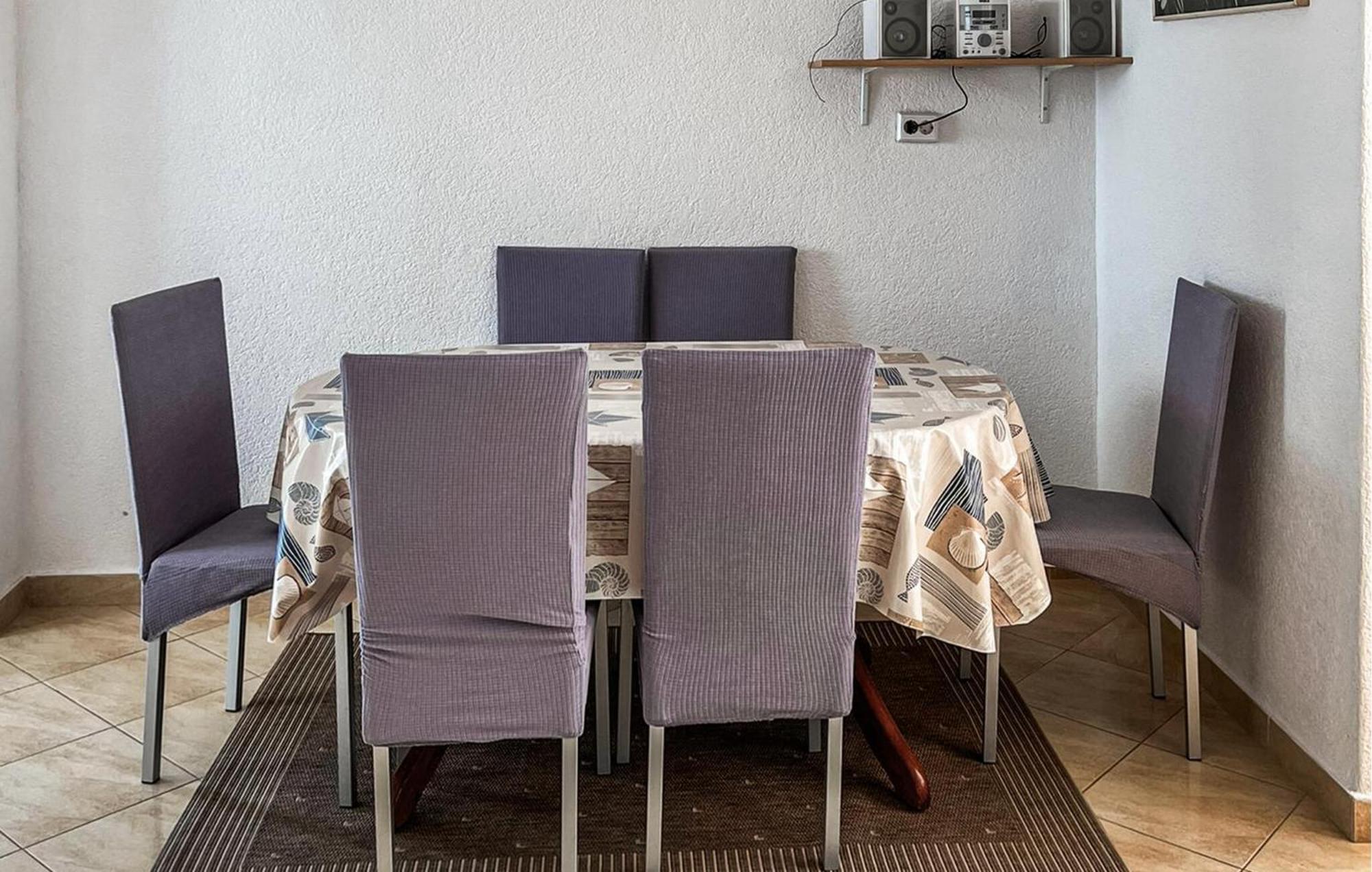 Beautiful Apartment In Vir With Wifi Экстерьер фото